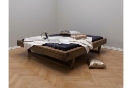 Дизайнерская кровать из массива сосны 180х200